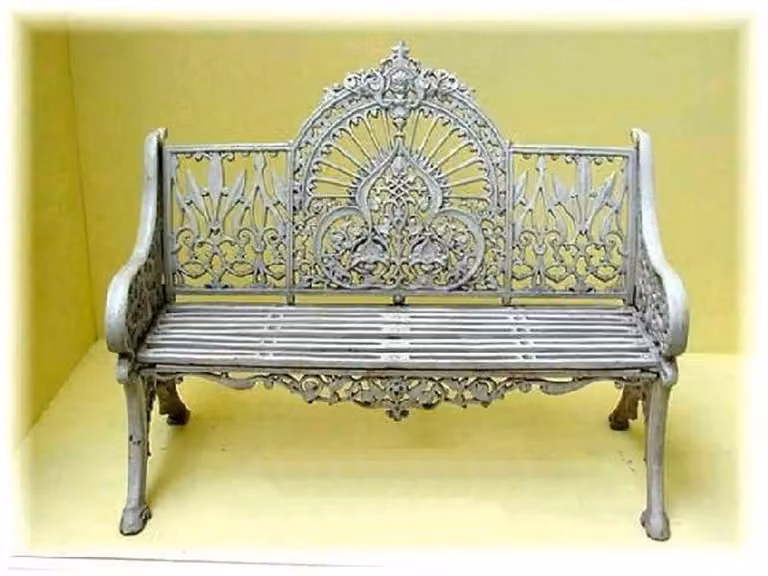 Panca da giardino vintage in ferro battuto, modello "Casa Padrino", colore grigio vintage. Dimensioni: larghezza 1,2 m x profondità 0,6 m
