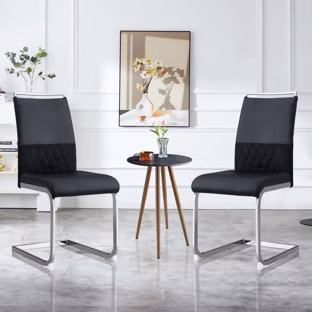 Sedia da pranzo imbottita ergonomica con schienale curvo in PU e lino e piedini protettivi nera in metallo
