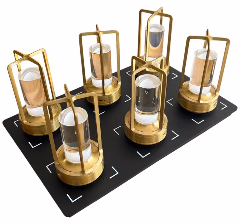 Lampada da tavolo Warmpi Lanta Gold, set da 6 con base di ricarica