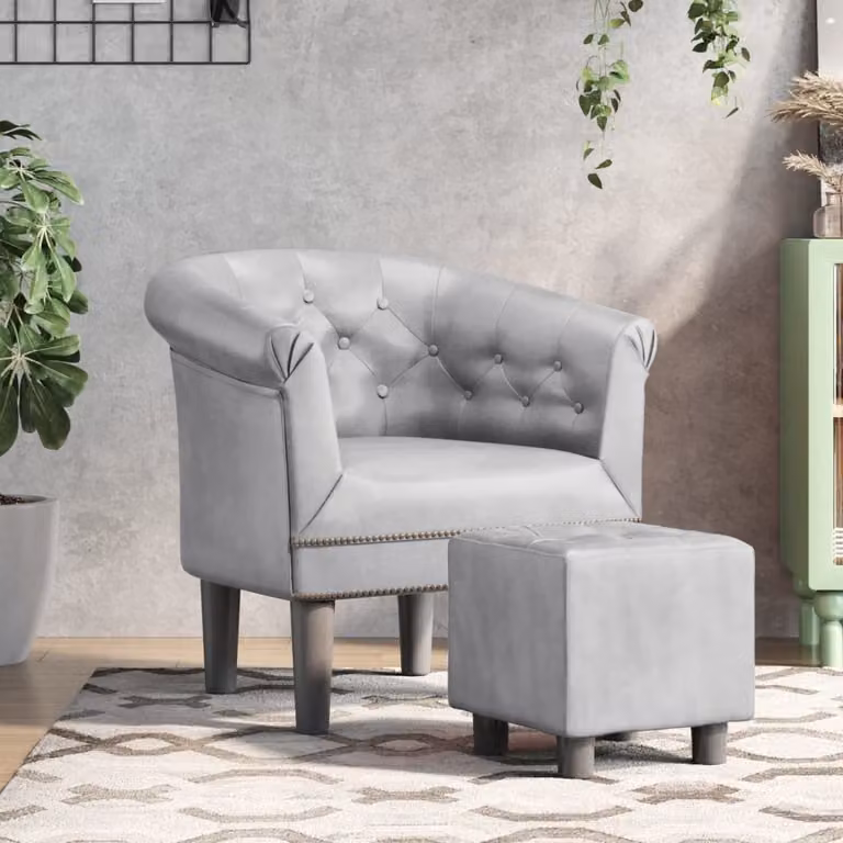 The Living Store Sedia club con poggiapiedi in ecopelle argento