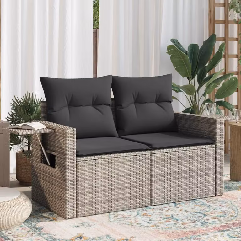 vidaXL Divano da Giardino a 2 Posti in Polyrattan Grigio con Cuscini Imbottiti e Rivestimenti Rimovibili