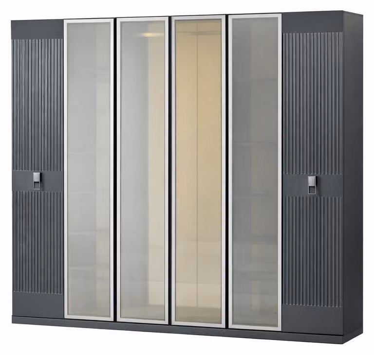 Armadio moderno, spazioso, pratico e dal design elegante