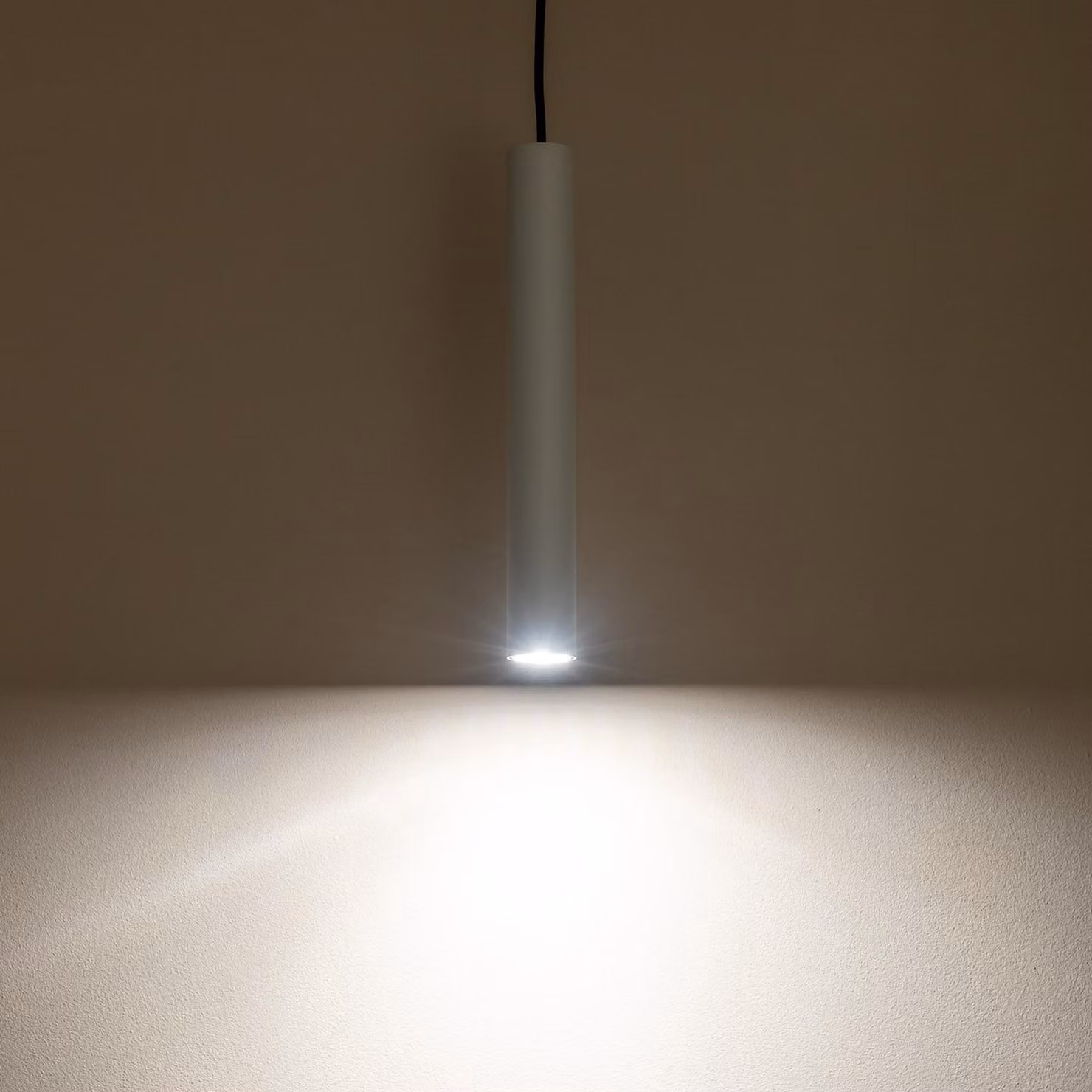 Lampada a sospensione FOURTY grigia 1xGU10x10W in metallo, dimensioni: 133x4x4 cm, IP20, Nowodvorski Lighting