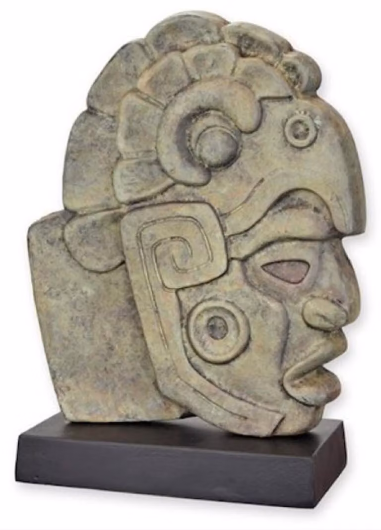 Casa Padrino scultura decorativa in alluminio faccia di Maya grigio antico / nero 30,9 x 14,7 x h. 45,3 cm - Figura decorativa in alluminio - Decorazione per il soggiorno - Decorazione per la scrivania