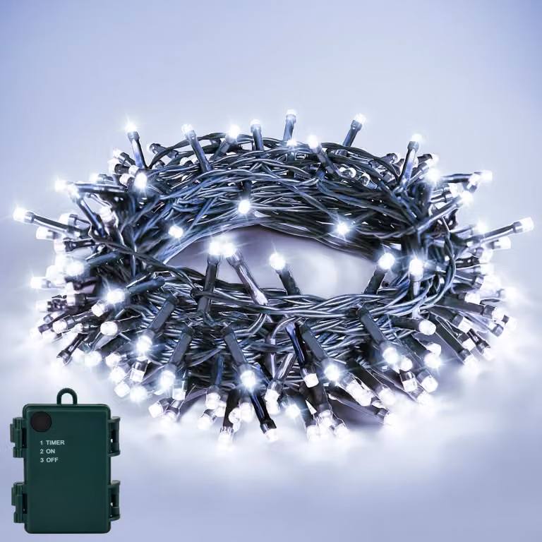 Catena luminosa a LED, 5 metri, 50 LED, luce bianca fredda, con timer, grado di protezione IP65, alimentazione a batteria