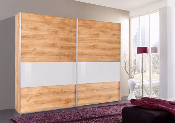 Armadio ad ante scorrevoli Bramfeld in rovere bianco con vetro 225 cm