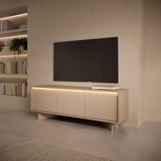 Mobile porta TV Kamele DMORA in legno rovere marrone e beige con un ripiano, stile moderno, L 154 cm x P 40 cm x H 54 cm – 1