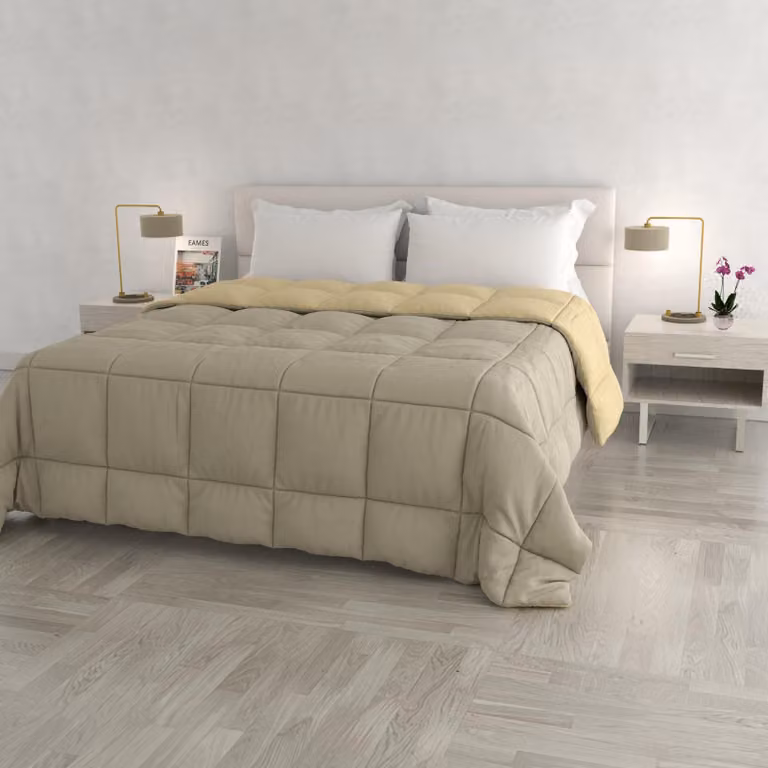 Coperta invernale, elegante, color grigio tortora/crema, 260x260 cm, in microfibra