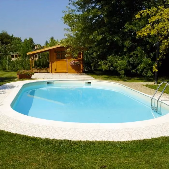 Piscina interrata ovale BSVILLAGE OLIVIA 1100 nei colori blu o sabbia, L: 11,00 m, P: 5,00 m, H: 1,50 m – 2