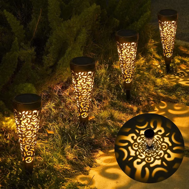 Set di 4 lampade solari impermeabili, con grado di protezione IP65, ideali per l'uso esterno, balconi e terrazzi
