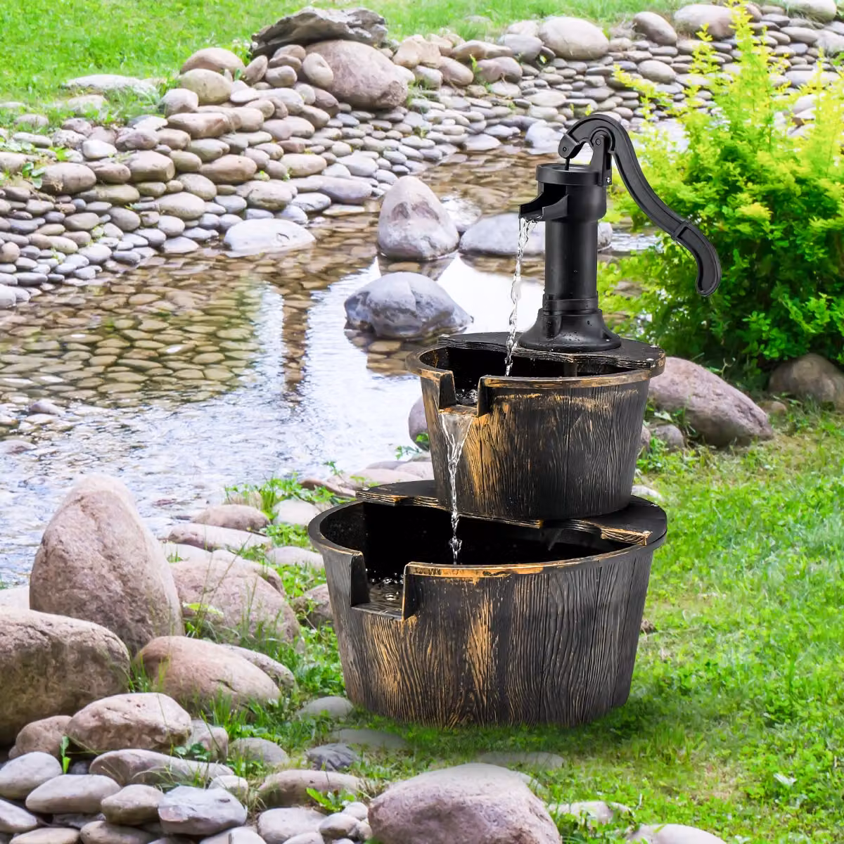 Fontana da giardino a 2 livelli Costway con pompa regolabile e ricircolo dell'acqua, modello a cascata rustico in bronzo antico
