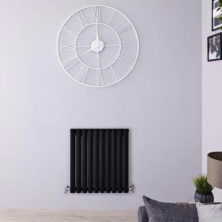 Radiatore Orizzontale Nero Opaco - 470W - 635 x 590mm - Revive