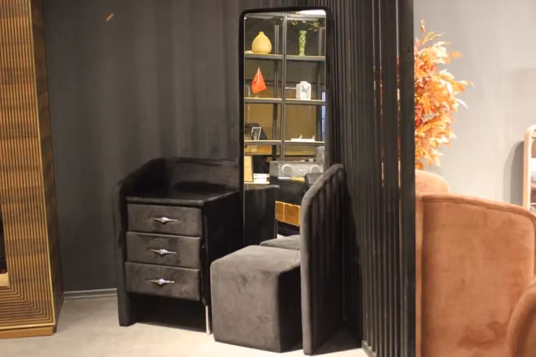 Luxus Schminktisch Schlafzimmer Holz Design Tisch Modern Möbel Textil