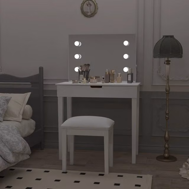 Toeletta con specchio LED a 6 luci; sgabello e 2 cassetti con prese USB e Type-C in MDF bianca per camera