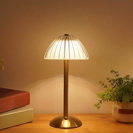 Lampada da tavolo ricaricabile, senza fili, con dimmer, di alta qualità, adatta per il soggiorno o la camera da letto