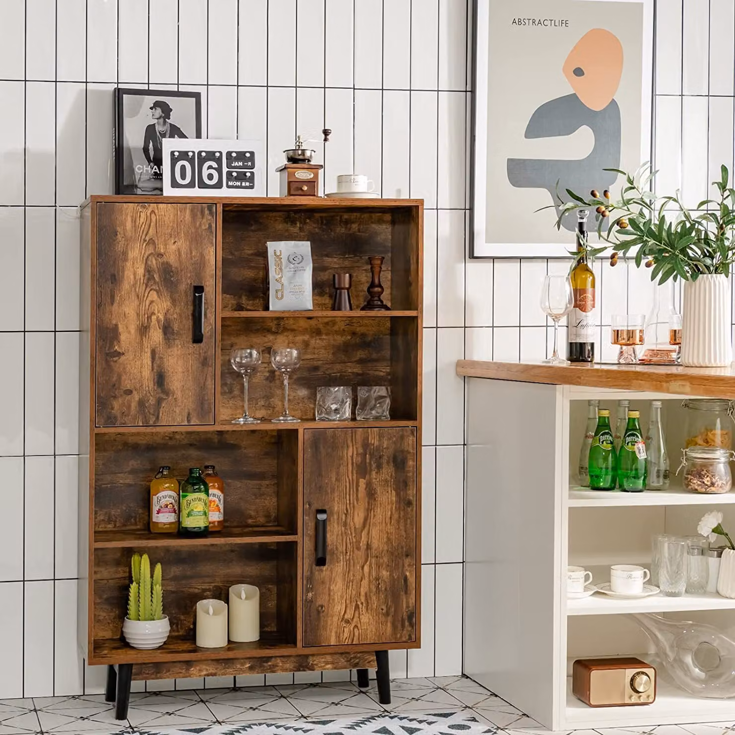 Credenza per soggiorno moderno, mobile multiuso vintage, mobile con 2 ante e 4 ripiani, 80 x 24 x 119,5 cm, 4 colori (caffè)