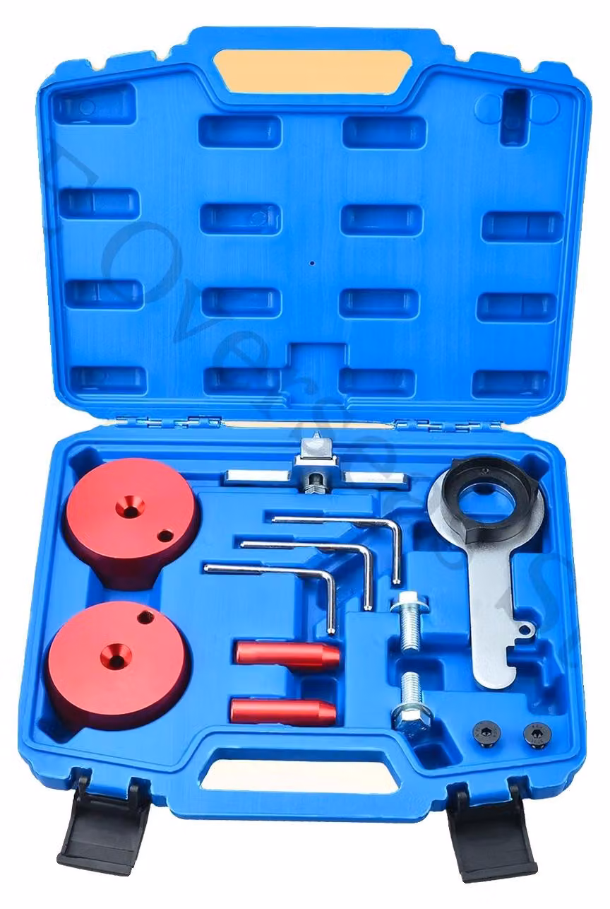 Set di strumenti per la fasatura, realizzato in acciaio, compatibile con i motori Ford EcoBlue TDCi, che include uno strumento per il blocco del volano, uno strumento per l'allineamento dell'albero motore e un set di strumenti con diverse testine