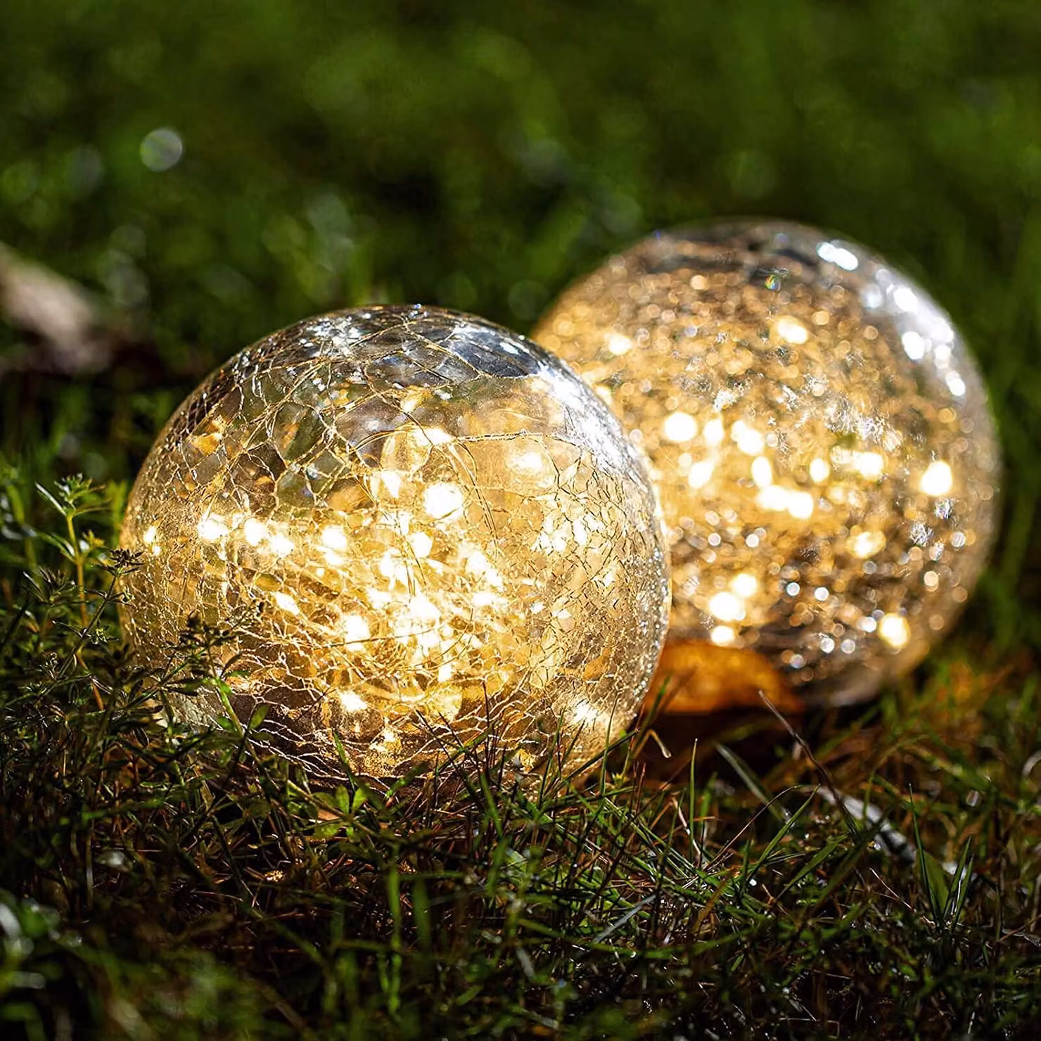 Set di 2 luci da giardino solari, con 30 LED, luce bianco caldo, grado di protezione IP55