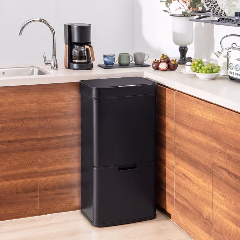 Cestino per rifiuti Costway in acciaio inox con sensore di movimento e doppio contenitore interno, Nero, 72 l