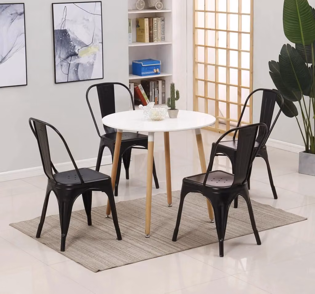 Set di 4 sedie impilabili in metallo stile industriale vintage colore nero per soggiorno, sala da pranzo o ristorante, Il Gruppone Passione Casa – 2