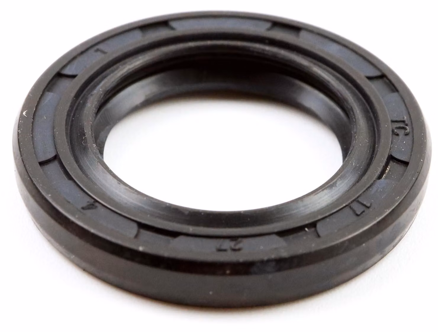 Guarnizione radiale per albero, dimensioni 17x27x4 mm, materiale NBR70, conforme alla norma DIN 3760