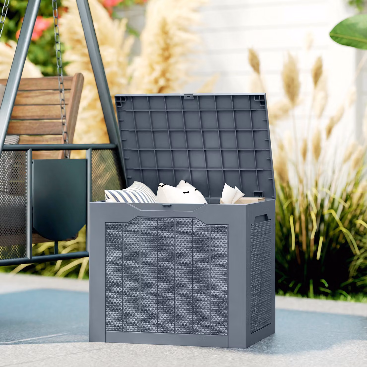 Outsunny Baule da Giardino Impermeabile con Maniglie, Contenitore Porta Attrezzi Grigio Chiaro, L: 56 cm, P: 41 cm, H: 50 cm – 2