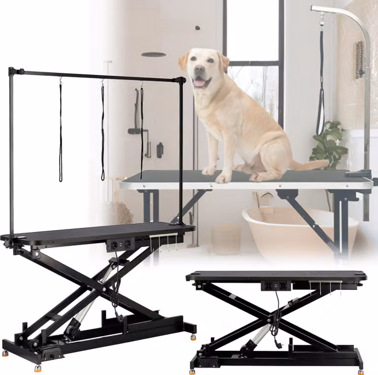 Tavolo da toelettatura per cani veterinario con tre guinzagli su un braccio regolabile, piano antiscivolo con attuatore elettrico.