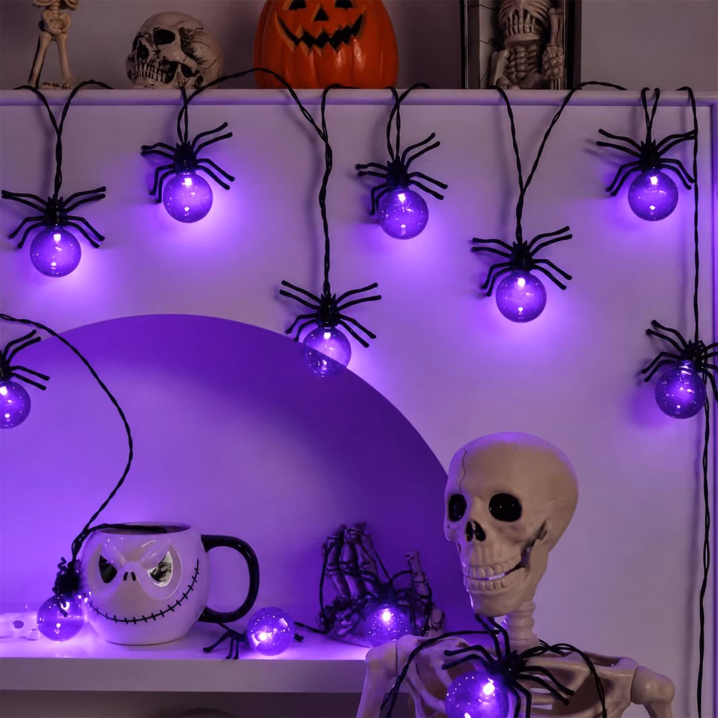 Catena luminosa a tema Halloween, lunghezza 3 metri, 20 LED viola, design a forma di ragno