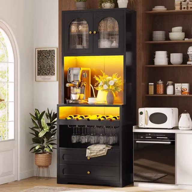 Mobile colonna da cucina con ante in vetro arcuate LED regolabili via app portabottiglie nero 70 × 40 × 180 cm