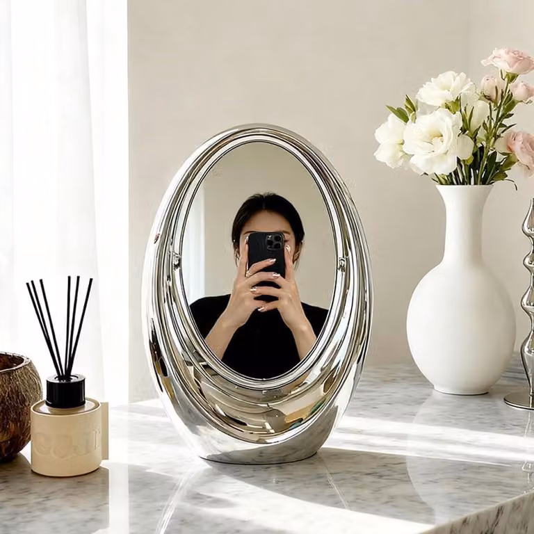 Specchio da trucco ovale con base (argento) - Solidchoice