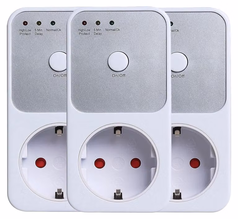Presa multipla con protezione automatica da sovratensioni