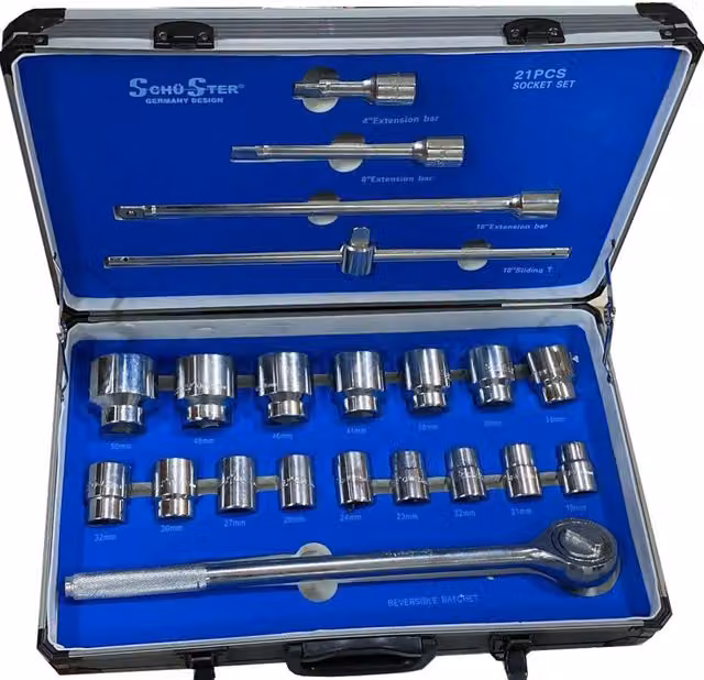 Kit 21 Pezzi di Chiavi e Bussole Trade Shop in Acciaio Cromo Vanadio Argento da 19 a 50 mm con Cricchetto 3/4 per Camion e Trattore