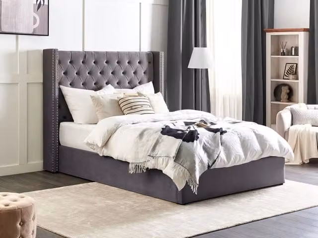 Letto contenitore Beliani in velluto grigio e argento stile glamour L/P/H: 140 x 200 x 59 cm