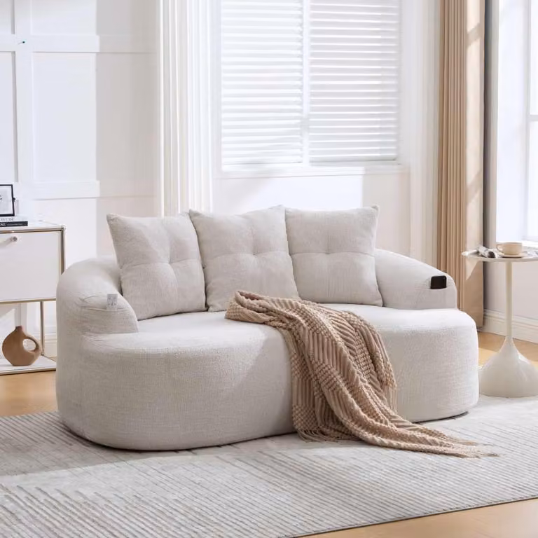 Divano a due posti AIORBER in ciniglia, cuscino di seduta profondo, design sinuoso, consegnato compresso, elevato comfort, incl. 3 cuscini decorativi, beige