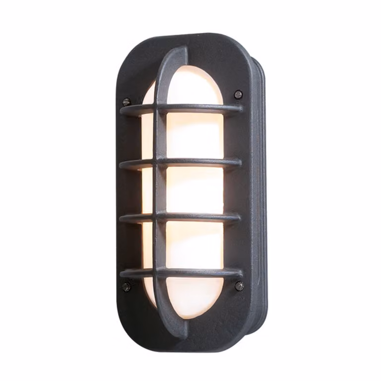 Konstsmide Loke con presa di corrente, lampada da parete in alluminio verniciato nero, con vetro acrilico opaco, dotata di presa di corrente
