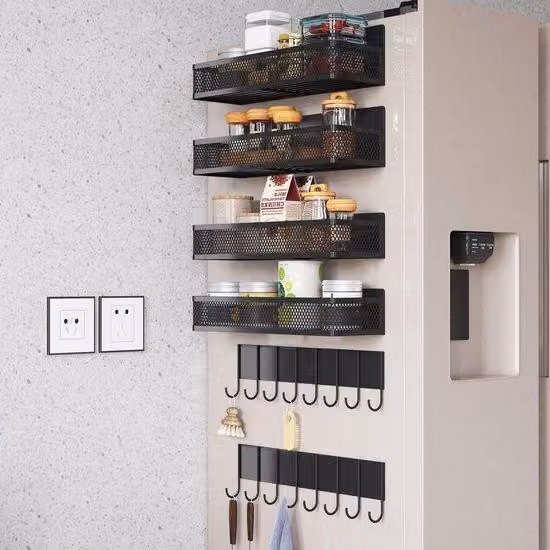 Ibenzoa® Set di mensole magnetiche per erbe, 6 pezzi, nero – 4 cestini magnetici e 2 ripiani (ognuno con 8 ganci), per cucina e uso domestico