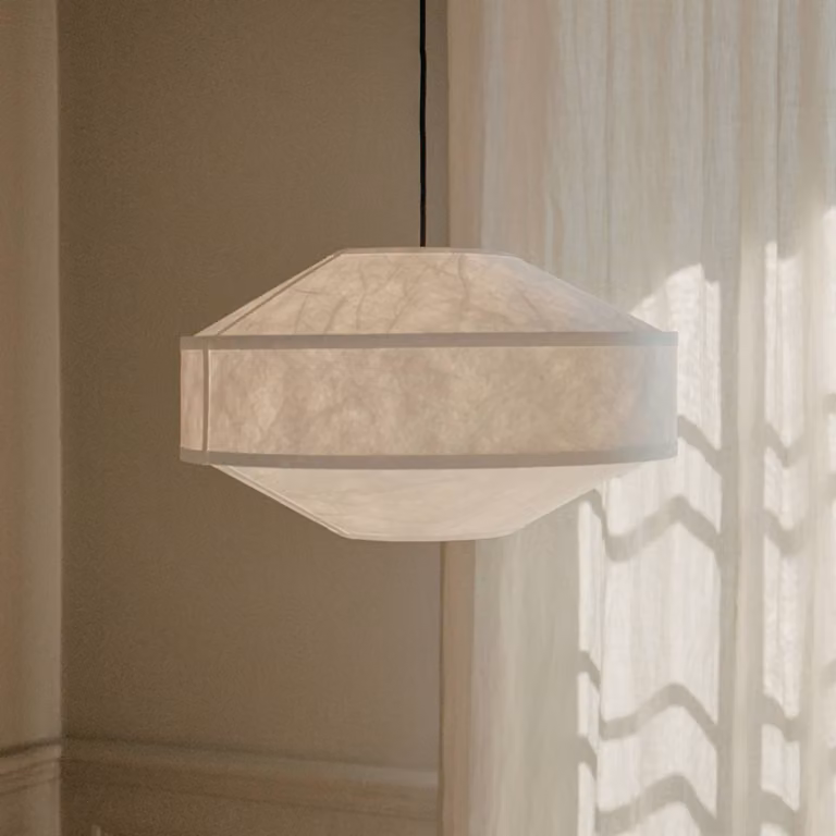 New Works Lampada a sospensione Kite, dimmerabile, Bianco / Opale, Soggiorno / Sala da pranzo, Metallo, Design, Lampada a sospensione