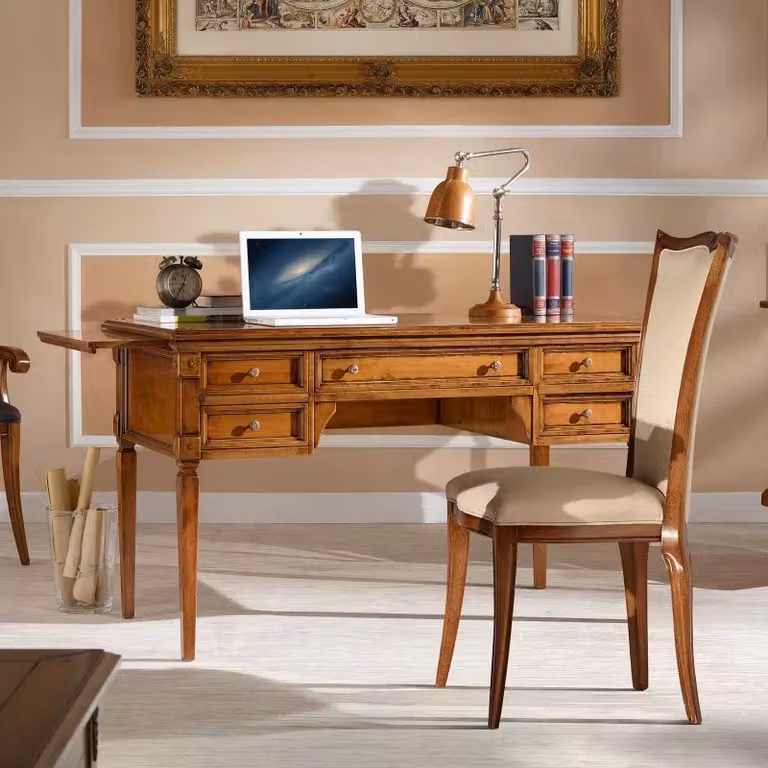 Scrivania classica Elite in legno di faggio con 5 cassetti e 2 tiretti Mobili 2G L/P/H: 130 x 70 x 78 cm