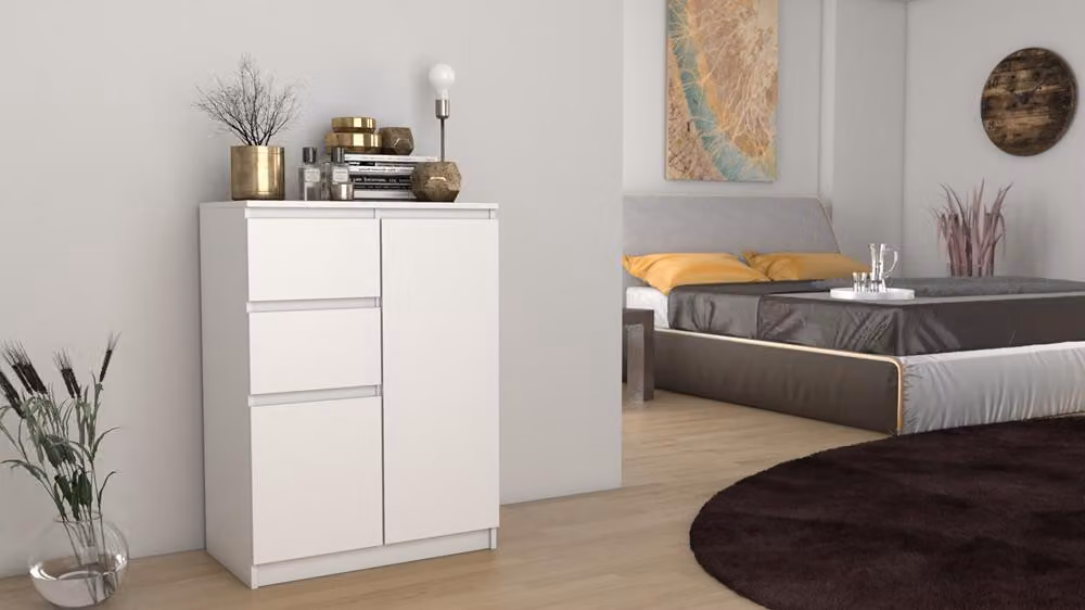 Comò moderno a 2 ante e 2 cassetti dal design funzionale