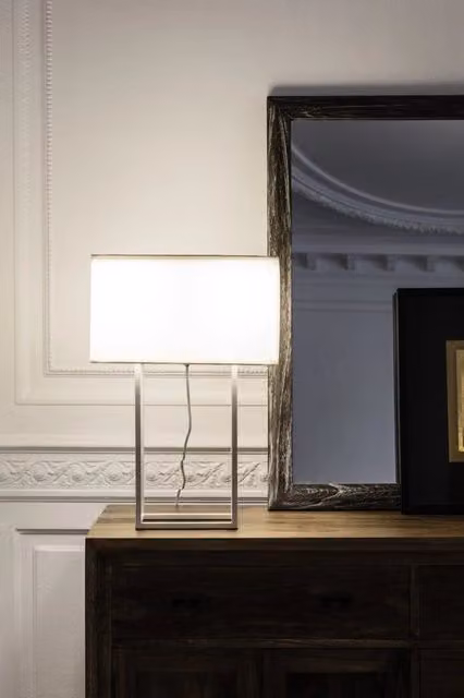 VESPER, Lampada da Tavolo Faro Barcelona, Colore: Bianco – 1