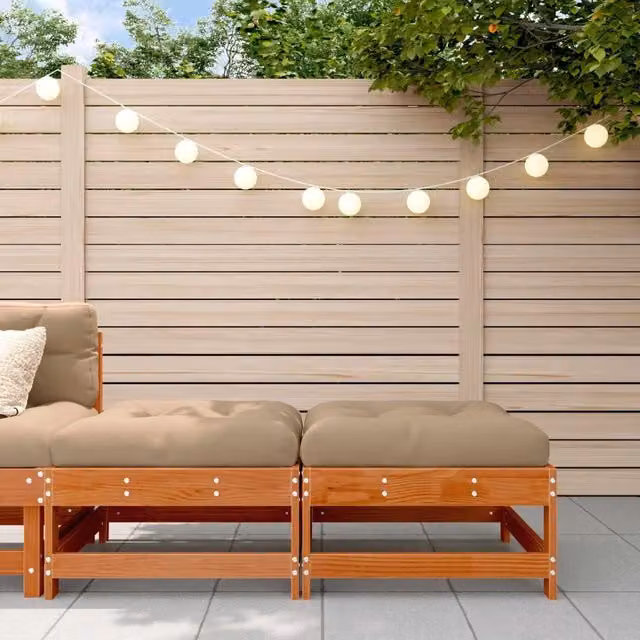 Poggiapiedi da Giardino vidaXL in Legno di Pino Marrone con Cuscini Beige – 1