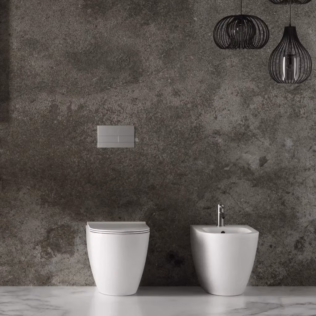 Coppia di sanitari Alice Form in ceramica bianco lucido, modello a terra e filo muro senza brida – 2