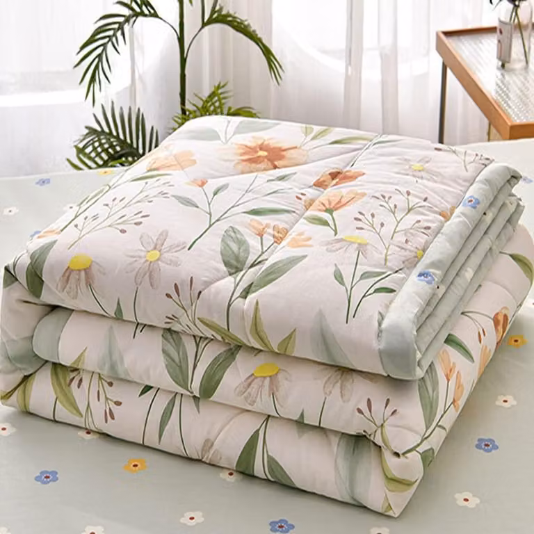 Trapunta verde con motivo floreale, 200x230 cm - Letto estivo leggero per letto matrimoniale