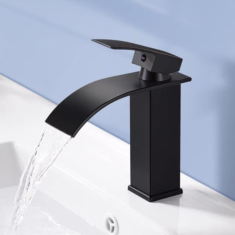Kisimixer miscelatore nero a cascata per vasca miscelatore monocomando 232 mm