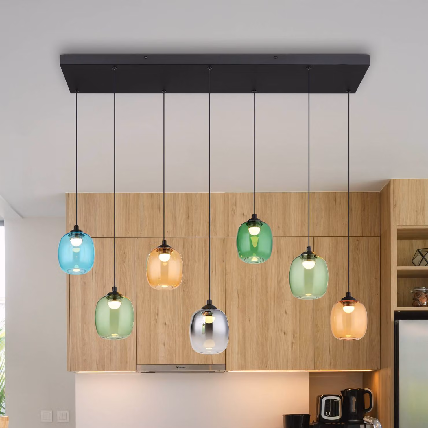 Globo Lampada LED a sospensione Minara, 7 luci, lunghezza 102 cm, colorata, vetro Minara, Multicolore, Soggiorno / Sala da pranzo, Metallo, Moderno
