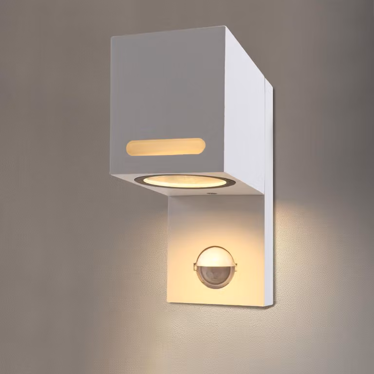 Lampada da parete con sensore di movimento, attacco GU10, grado di protezione IP44, 5W, 600 lumen, 3000K, colore bianco