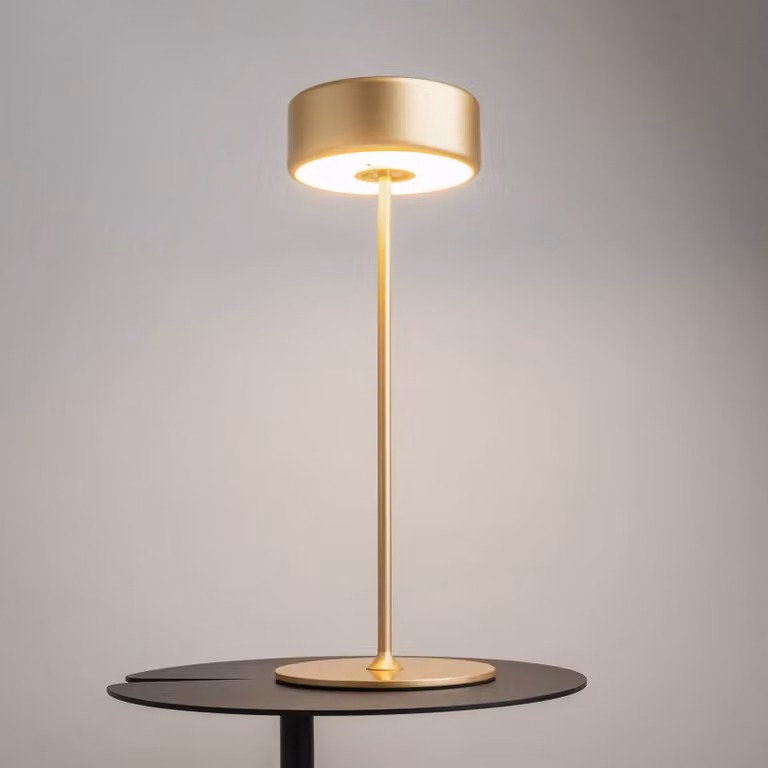 Maytoni Lampada da tavolo a LED AI Collaboration, dimmerabile, Ottone / Oro, Soggiorno / Sala da pranzo, Alluminio, Moderno, Lampada da tavolo LED