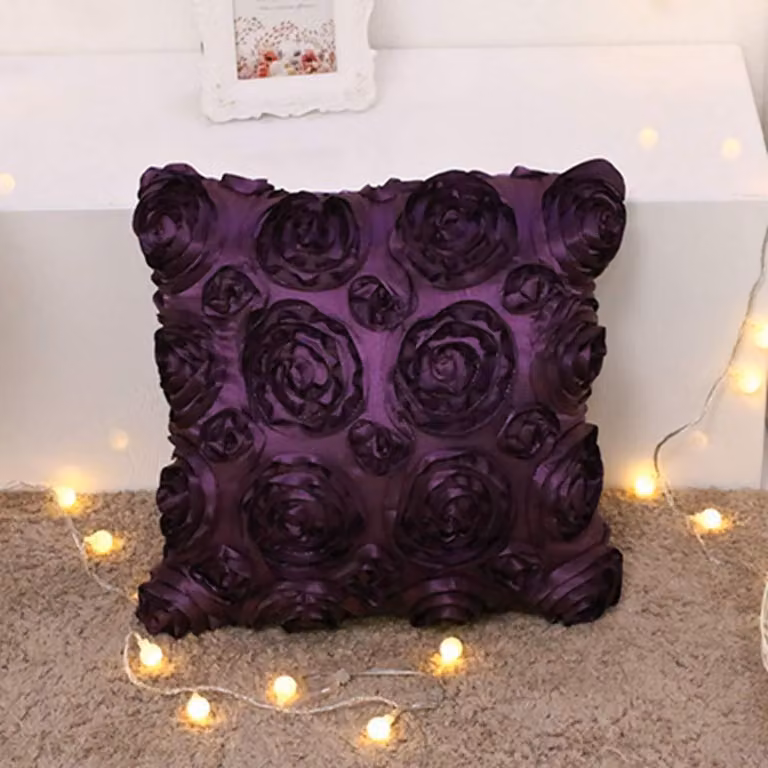 Cuscino decorativo, 40x40 cm, colore viola, motivo rosa in 3D, realizzato in microfibra effetto seta
