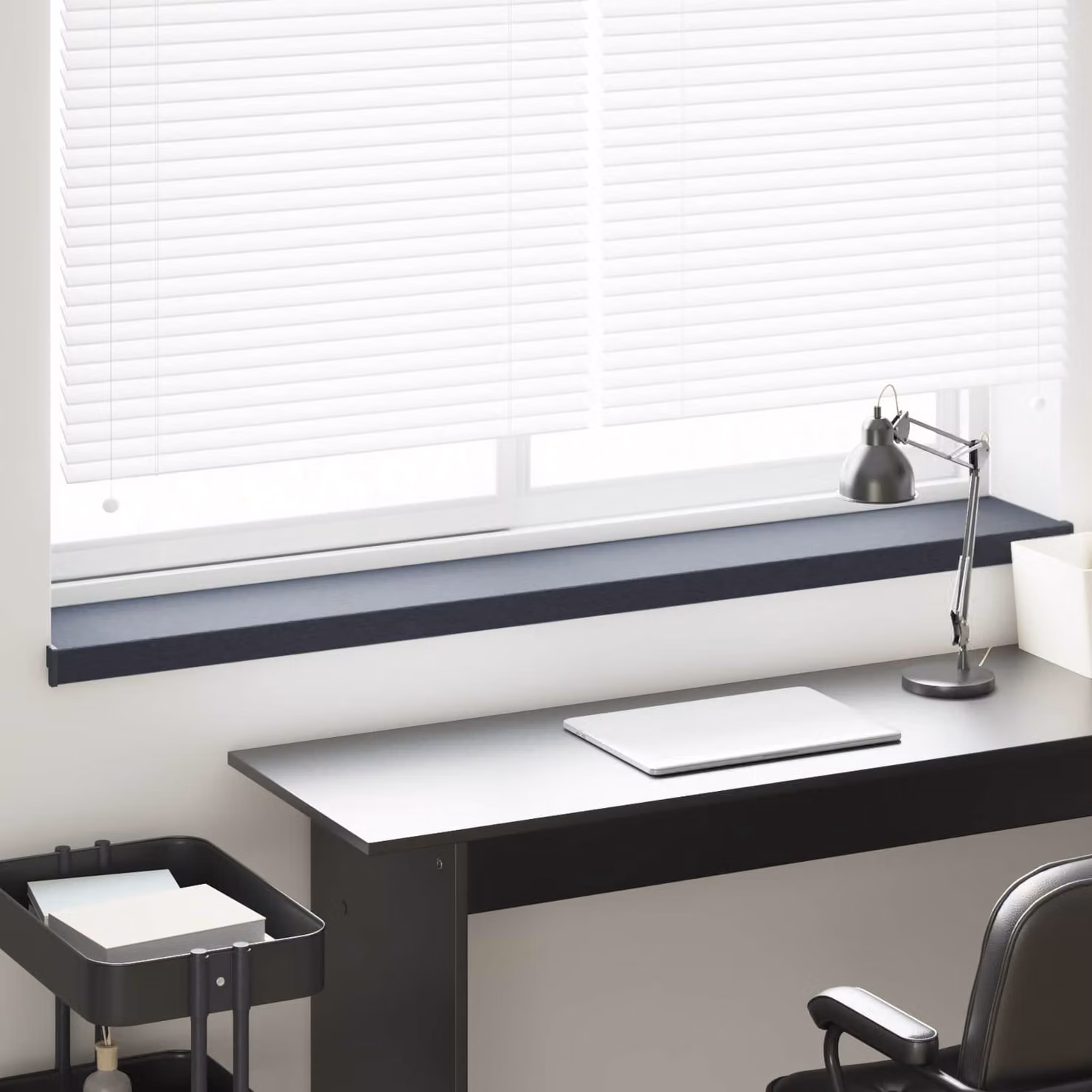 Soglia della finestra vidaXL in PVC con venature del legno, colore antracite, L: 140 cm, P: 2,71 cm, H: 4,5 cm