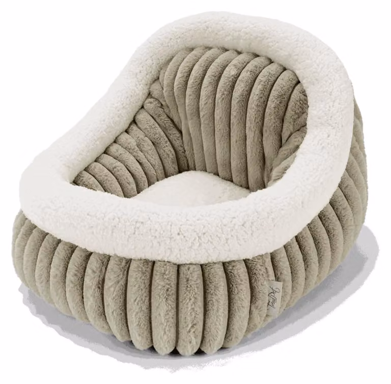 Cuccia confortevole per cani e gatti, con base antiscivolo
